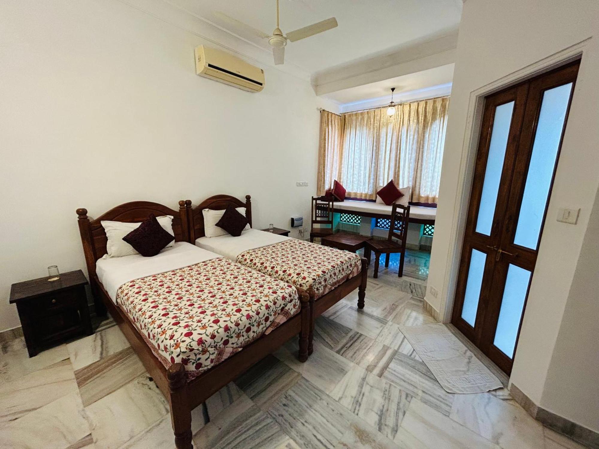 Adhbhut Hotel Jaipur Dış mekan fotoğraf