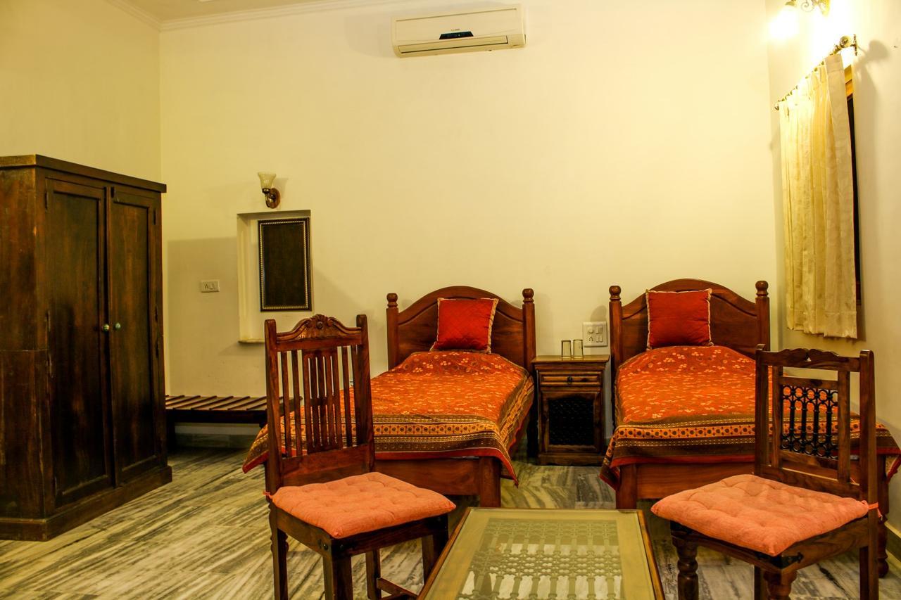 Adhbhut Hotel Jaipur Dış mekan fotoğraf