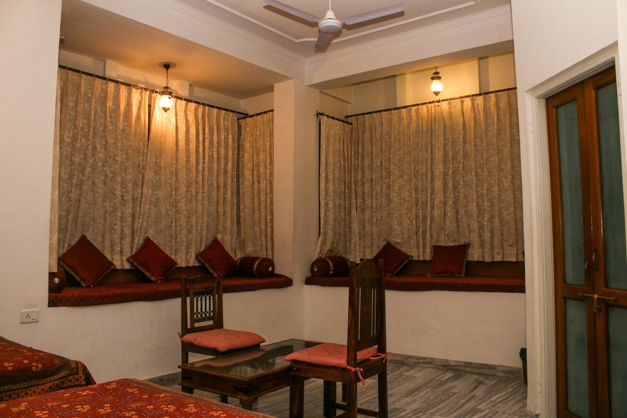 Adhbhut Hotel Jaipur Dış mekan fotoğraf