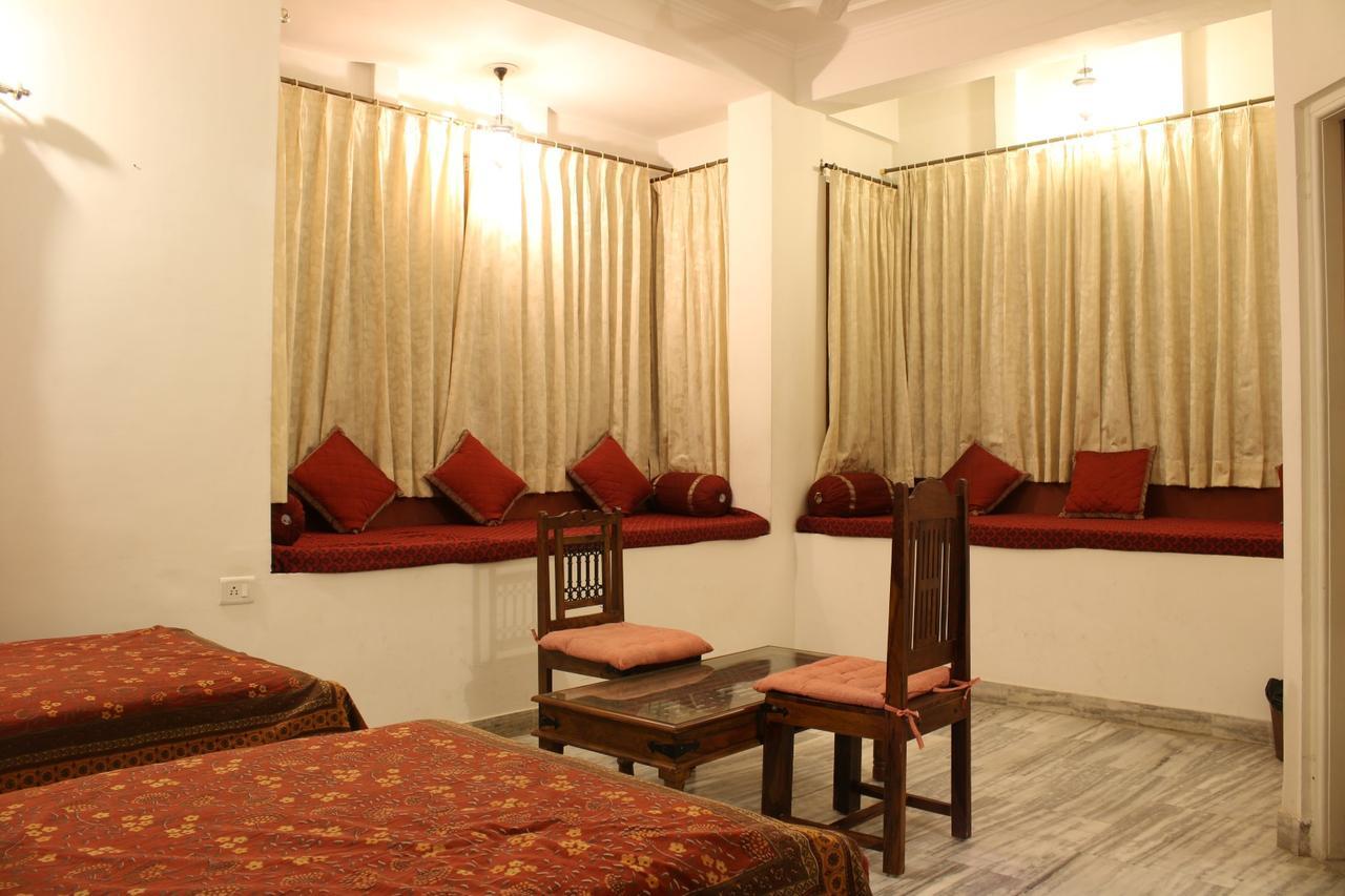 Adhbhut Hotel Jaipur Dış mekan fotoğraf